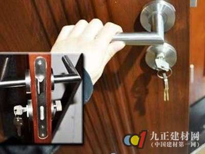 木门五金企业想长远发展 得选对避风港