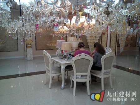 【微直播】成都豪亿灯饰金府灯具城5.1活动现场