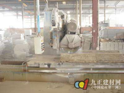 金鸡镇：打造西南一流石材加工基地