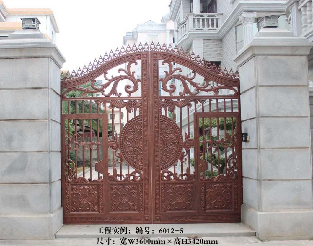 精品纯铝花园大门,别墅欧式庭院大门是纯铝铸造,门体采用优质合金铝和先进工艺不生锈、不易变色、汽车烤漆而成,100年不生锈。纯手工制造,典雅尊华,坚固耐用,耐撞击,密封性优,适合别墅,家居,单位安装。个性设计,立体感强,外观大方,简洁款式多,可量身定做,精做工艺,一心一意打造经典精品纯铝花园大门,为您的豪宅,别墅增添风采。