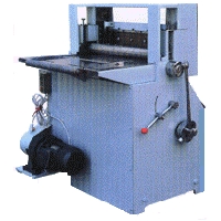 扬州腾达生产自动橡塑剪切机