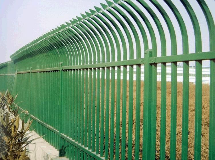 深圳供应防爬护栏 广州工地围栏 工厂锌钢栅栏