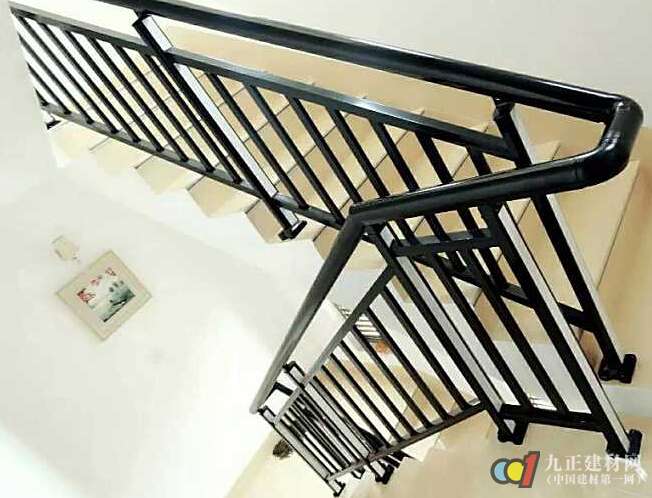 铝合金楼梯扶手怎么样 室内楼梯安装规范