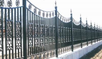 安装欧式铁艺围栏,小区大门,.锌钢围栏,护栏