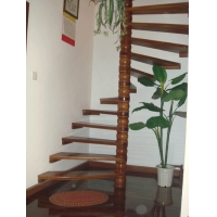 南京红灯木楼梯-旋转木楼梯-装修实景图2